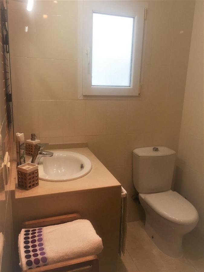 Renovated Apartment Steps Away From The Beach Кульєра Екстер'єр фото